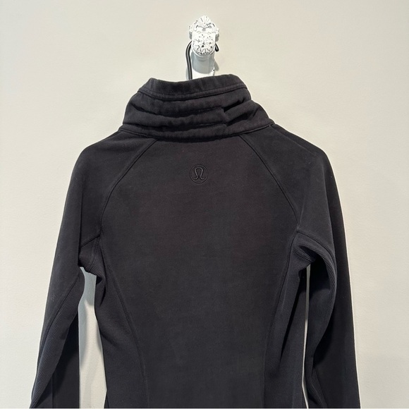 Lululemon Radiant Jacket II - Picture 4 of 9